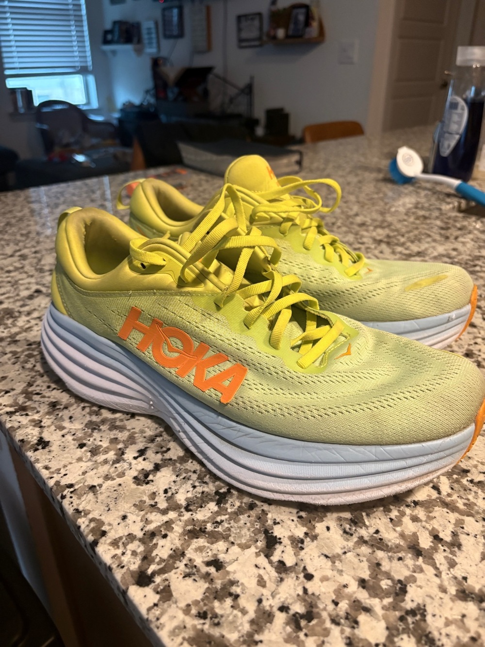 Men’s Hola Bondi 8